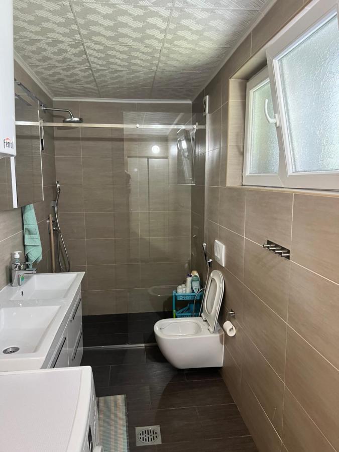 Central Park Apartment Podgorica Buitenkant foto